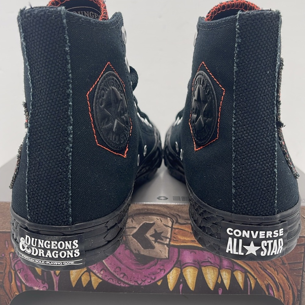 Converse WMNS Black and Red High-Top Sneakers A09886C
CTAS HI
BLACK/RED/WHITE - Picture 13 of 16